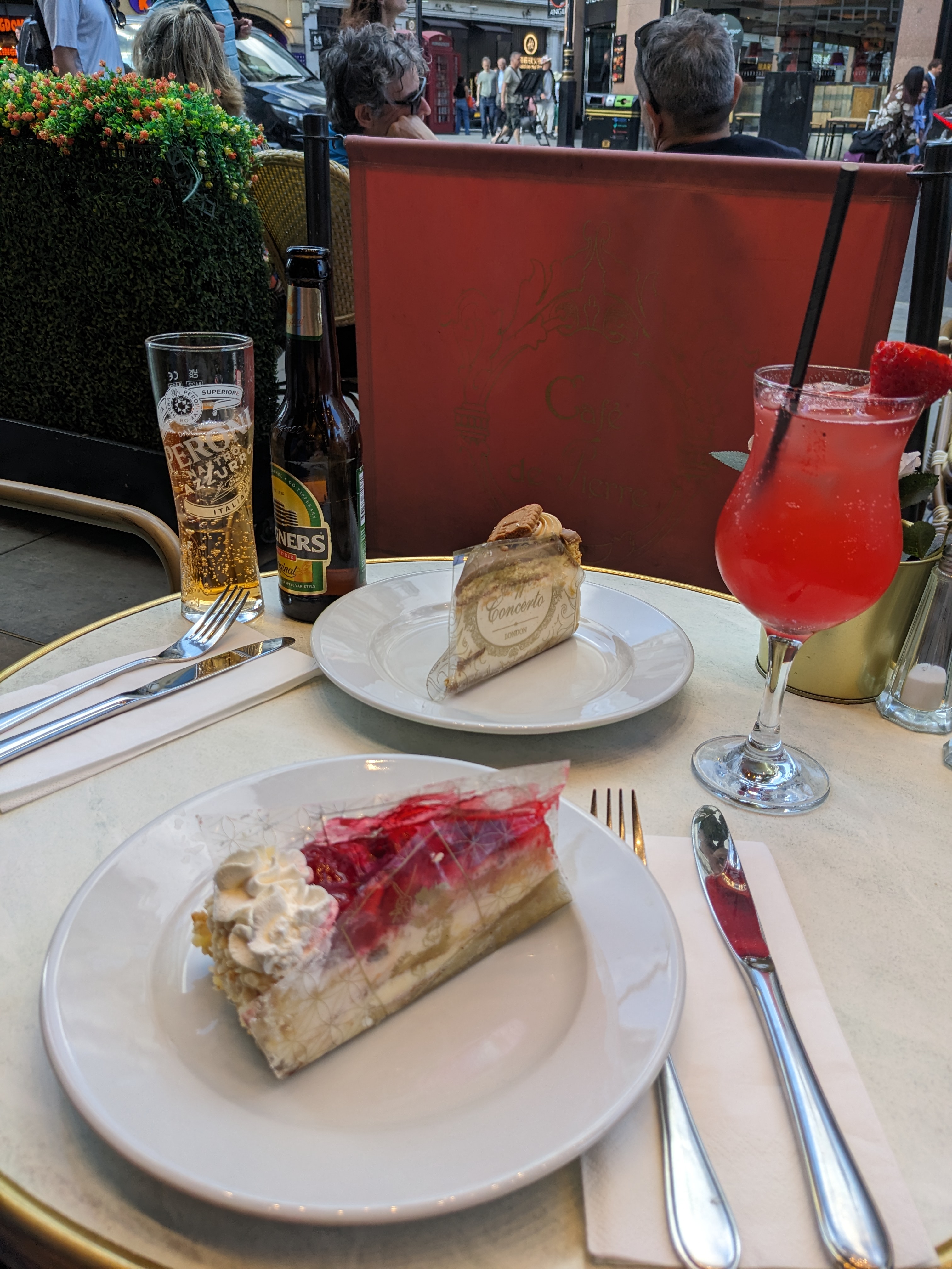 Cake Love in the Big Smoke: The Best Affordable Cake in London