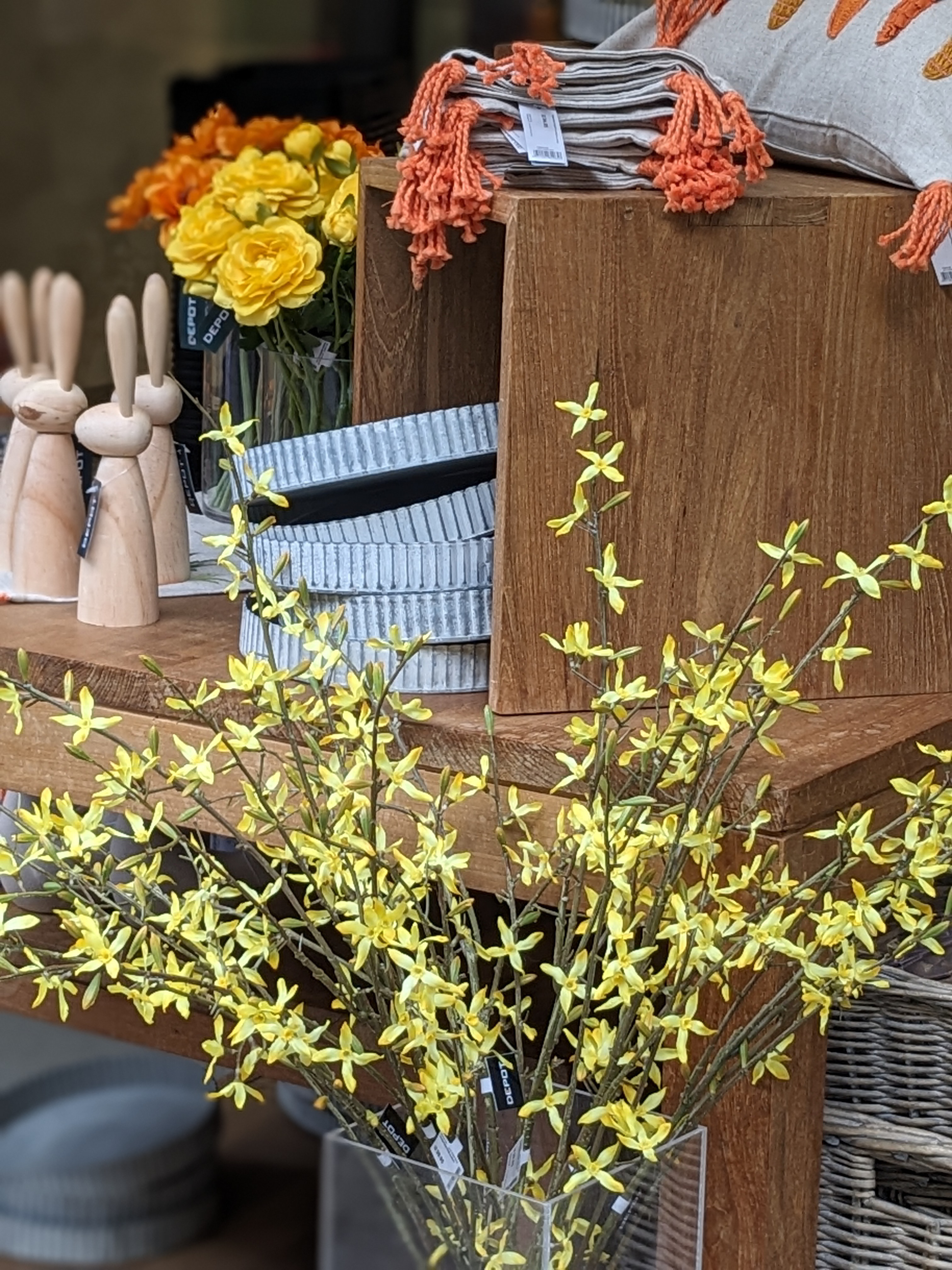 The Zurich Pause: A Study in High Contrast